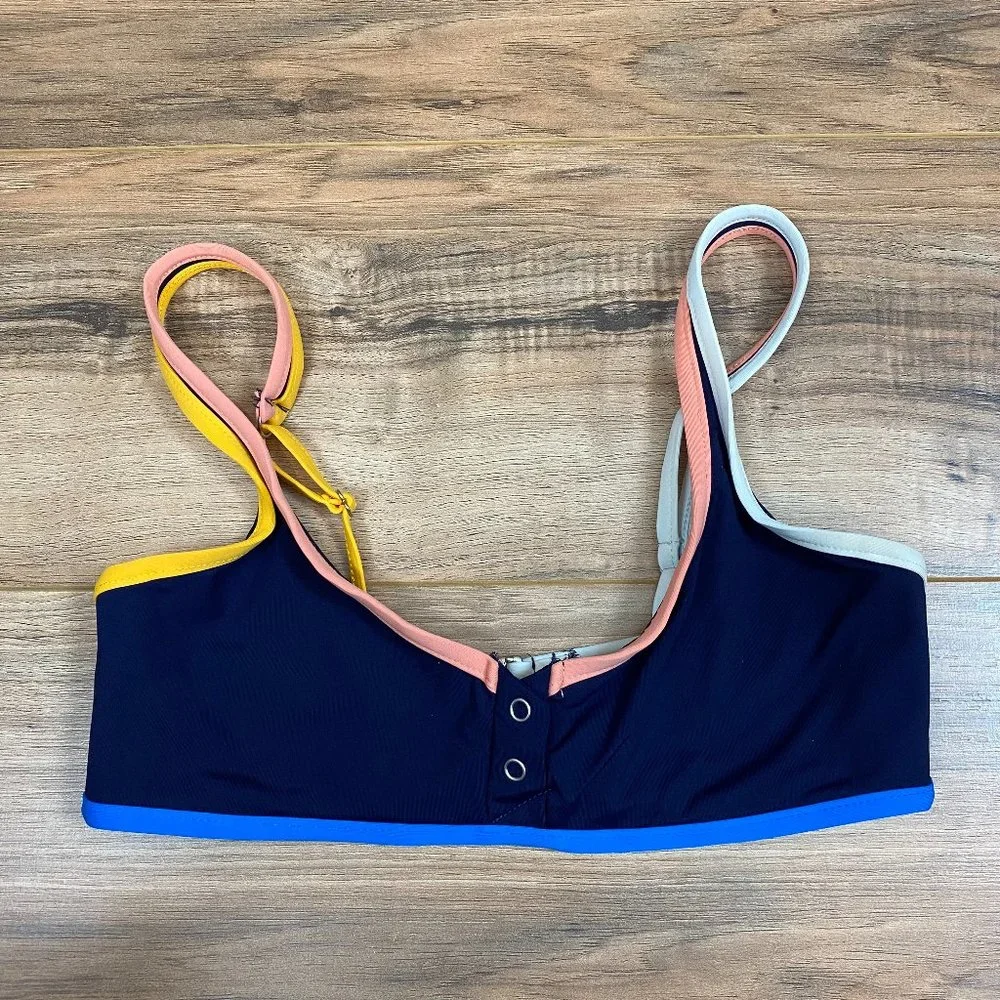 TAVIK+ Bikni Top w/‎ Underwire & Snap Buttons Women's S